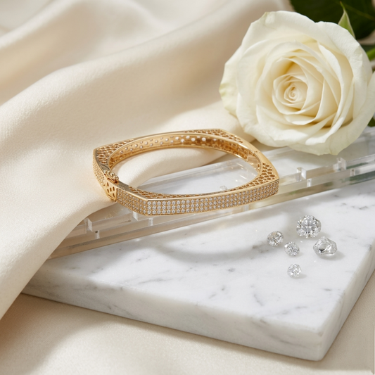 Textured Luxe Edge Bangle