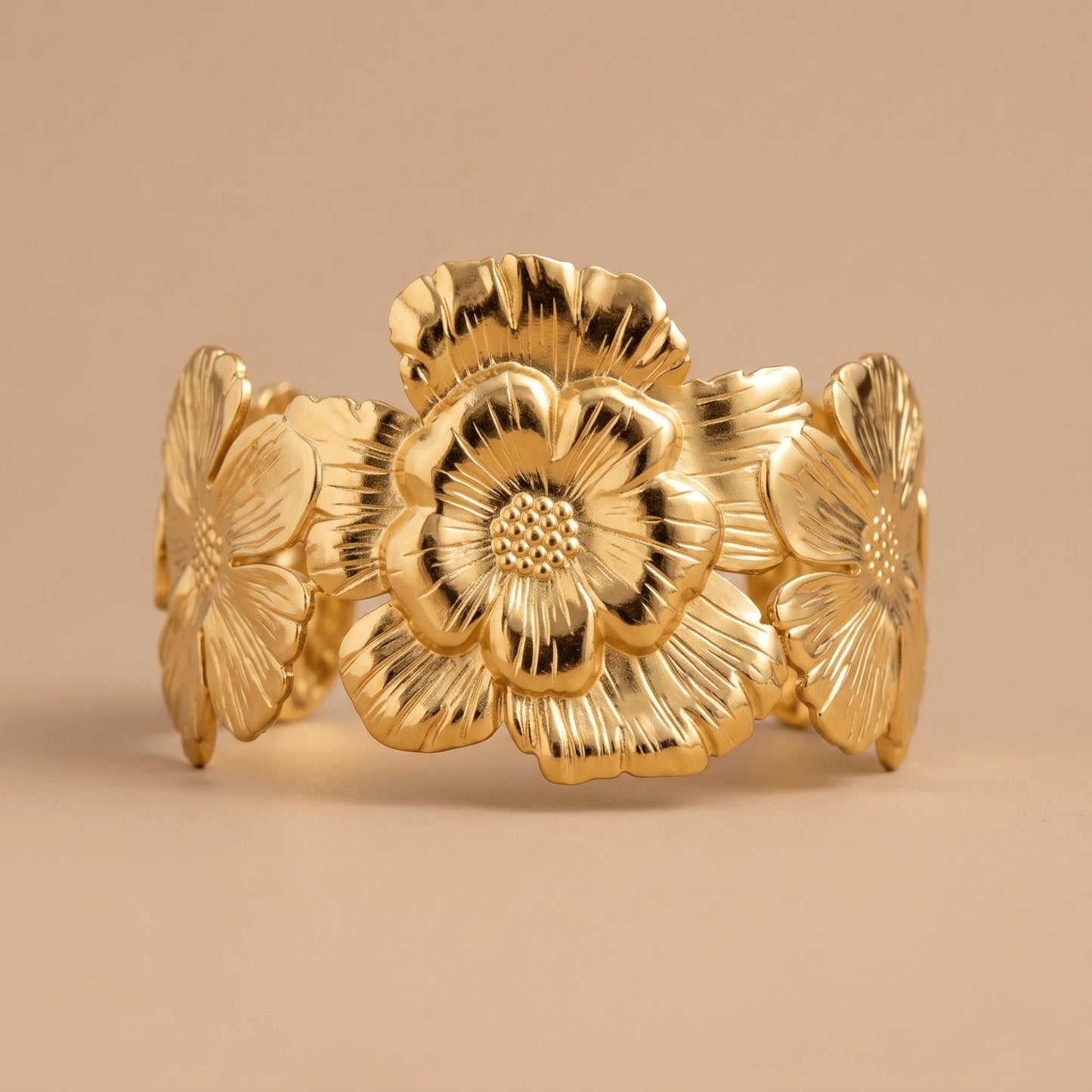 The Golden Garden Set + 2 Earrings FREE