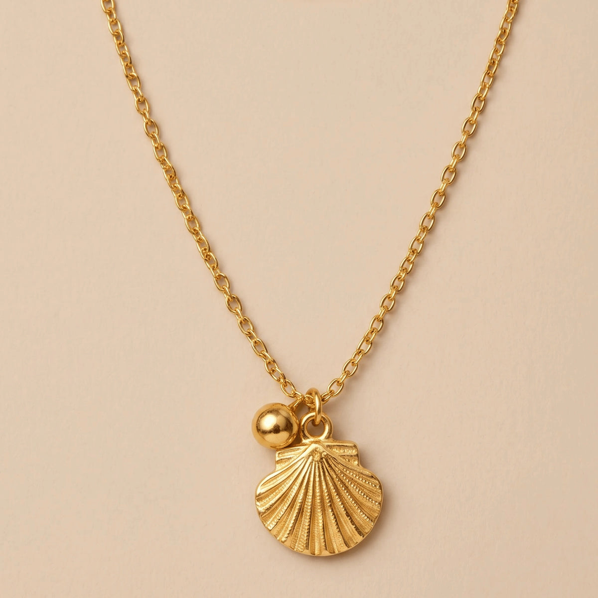 The Golden Garden Set + 2 Earrings FREE