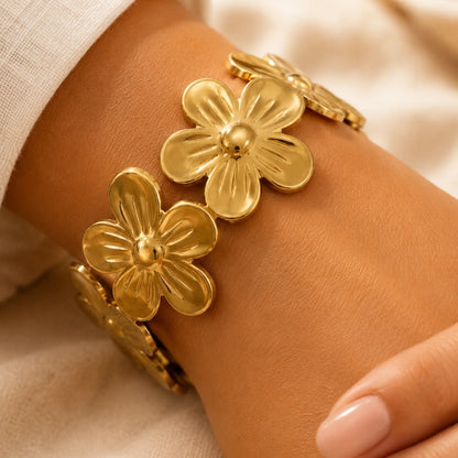 Flora Anti-Tarnish Golden Cuff