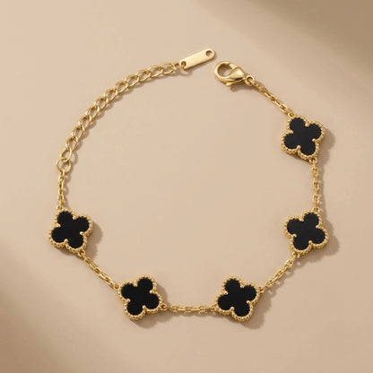 The Golden Love Set + 2 Earrings FREE