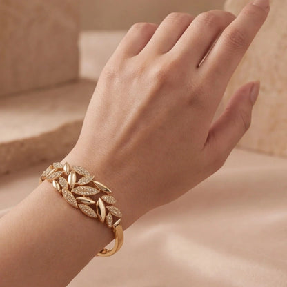 Gilded Laurel Leaf Braclet