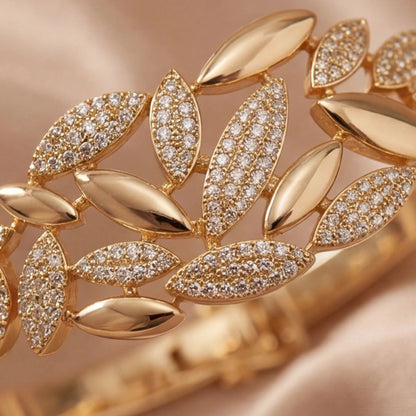 Gilded Laurel Leaf Braclet