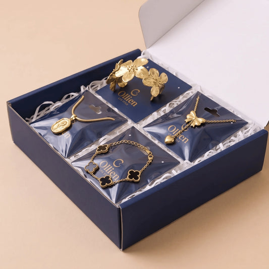 The Bloom & Bow Set + 2 Earrings FREE