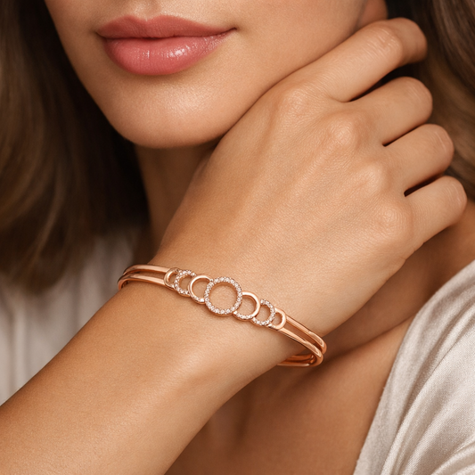 Interlocking Circle Rose Gold Bangle