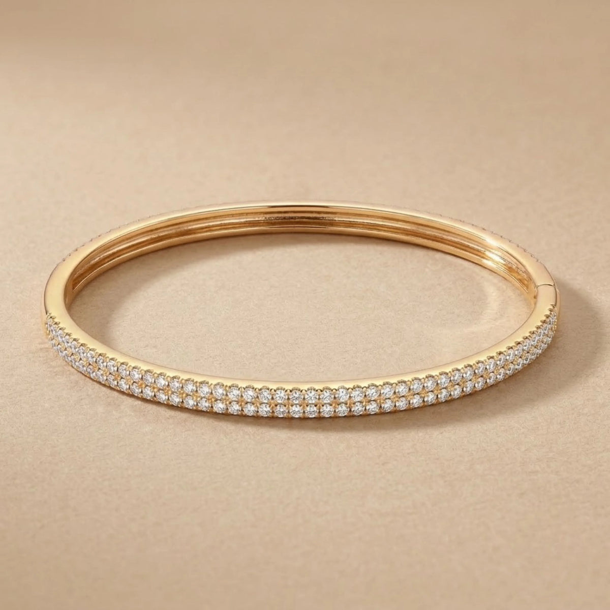 Ollien Éternelle Pavé Bangle