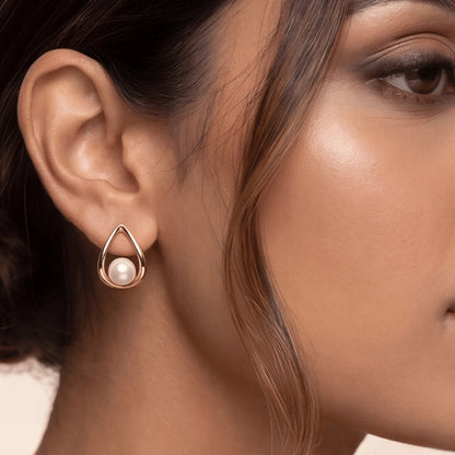 Aurelia Pearl Droplet Studs