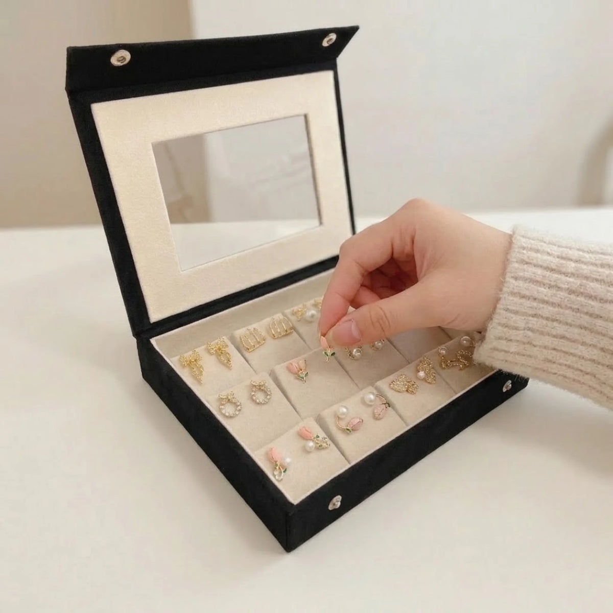Blossom & Bows Earring Set