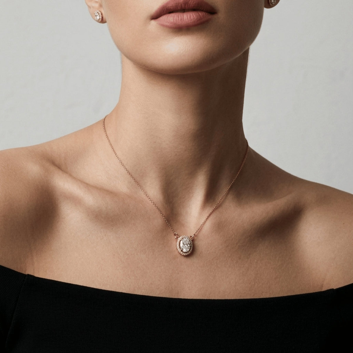 The Timeless Solitaire Necklace