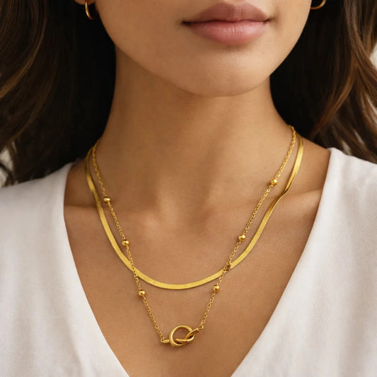 Floating Essence Dainty Pendant