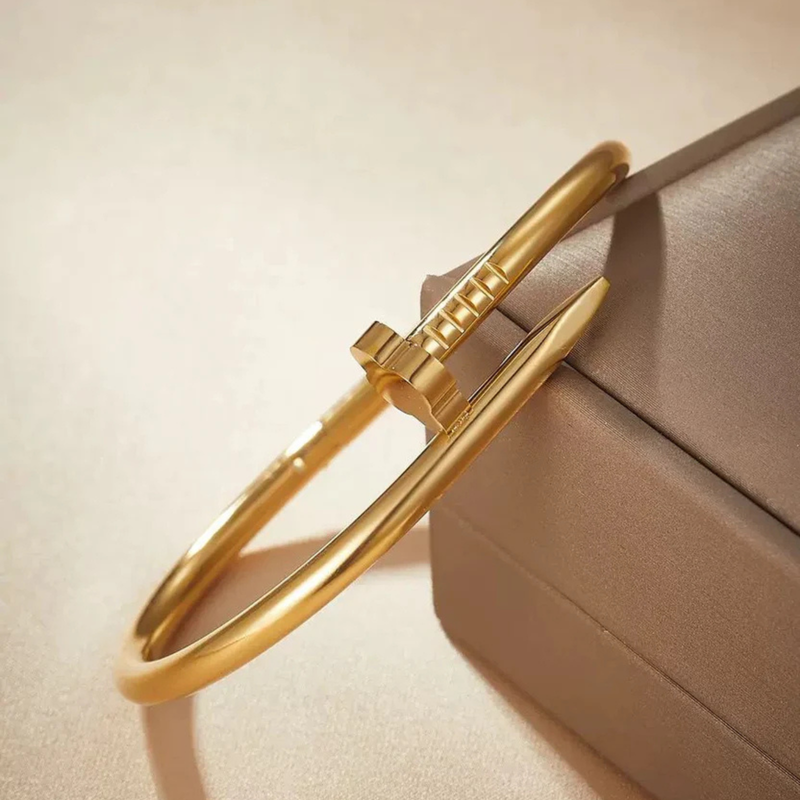 Sleek Nail Closure Bangle