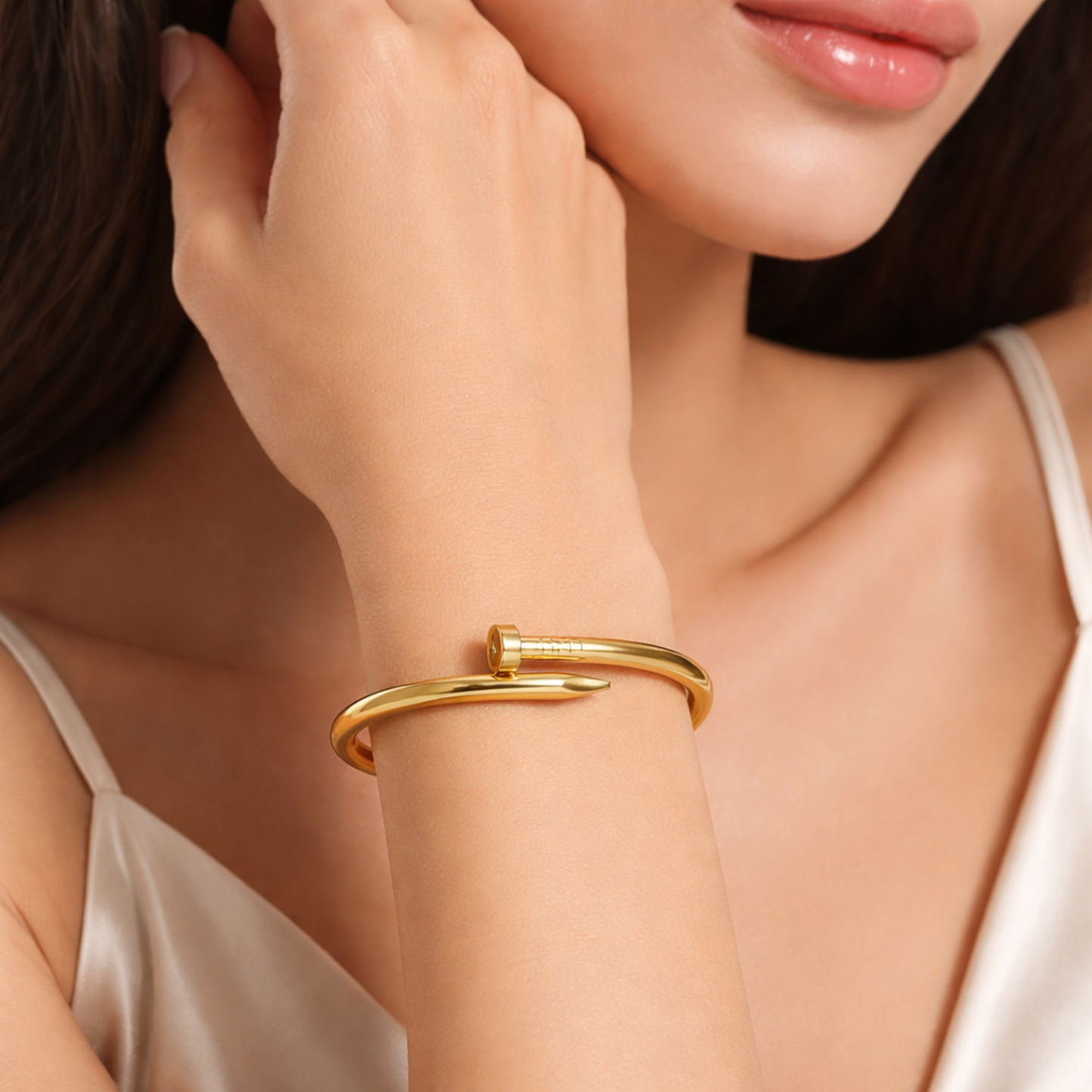 Sleek Nail Closure Bangle