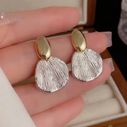 Golden Shell Fan Drops