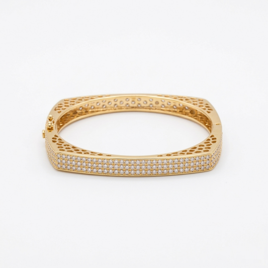 Textured Luxe Edge Bangle