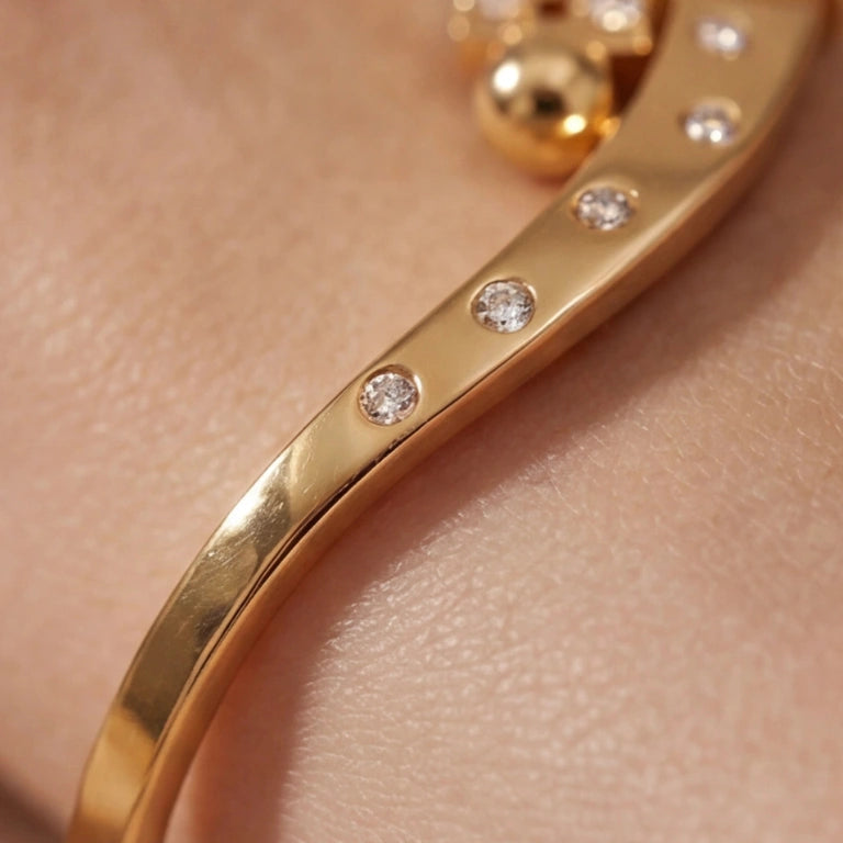 Gilded Wave Zirconia Kada