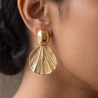 Golden Shell Fan Drops