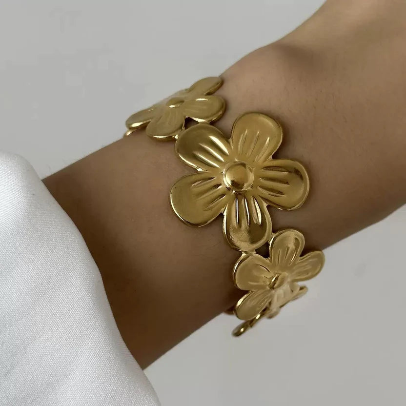 Flora Anti-Tarnish Golden Cuff