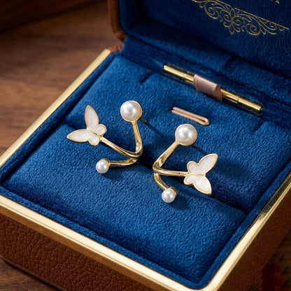 Mariposa Pearl Arc Earrings
