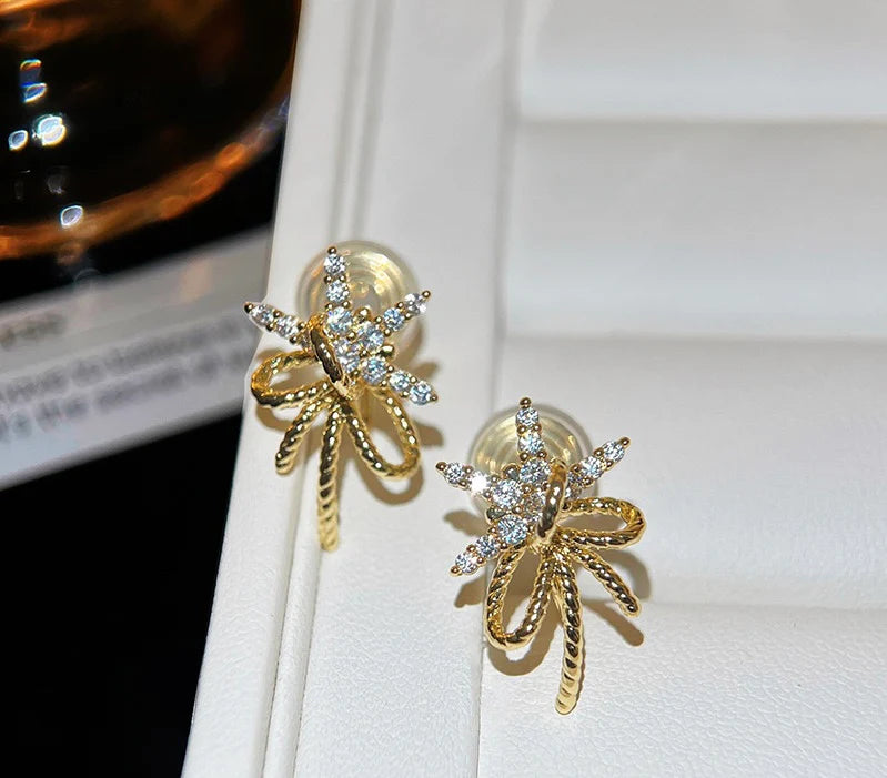 Etoile Ribbon Studs