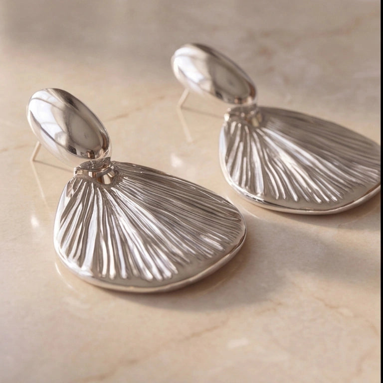 Silver Shell Fan Drops