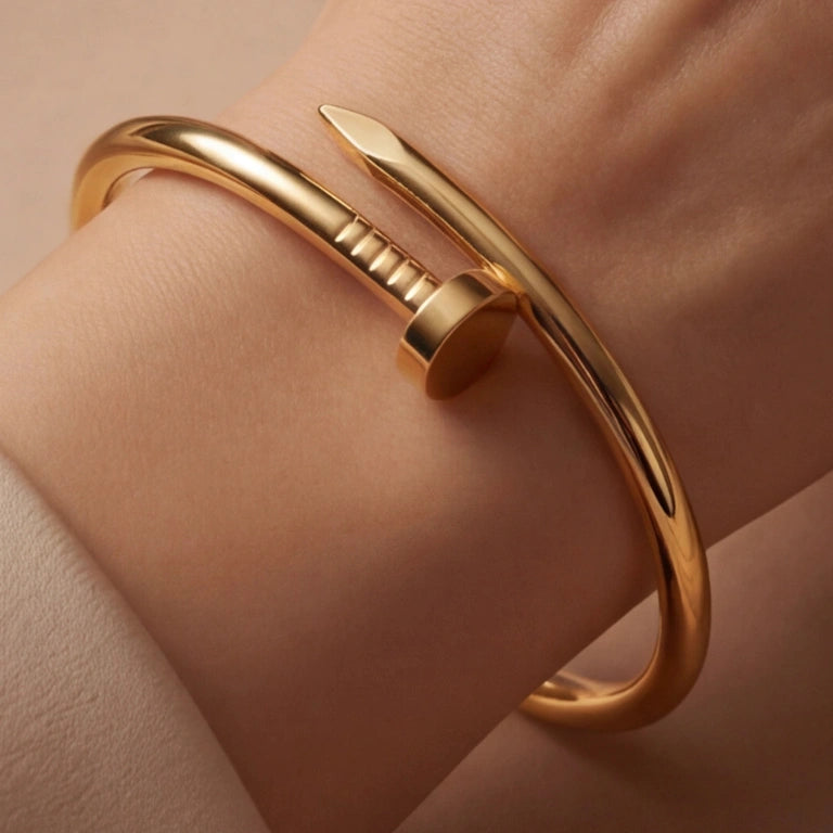 Sleek Nail Closure Bangle