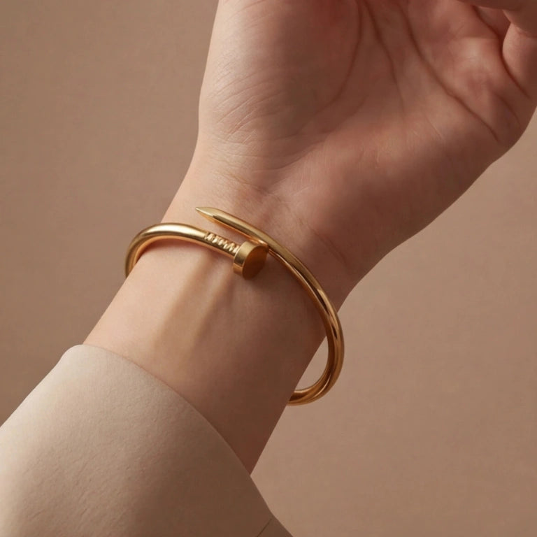 Sleek Nail Closure Bangle