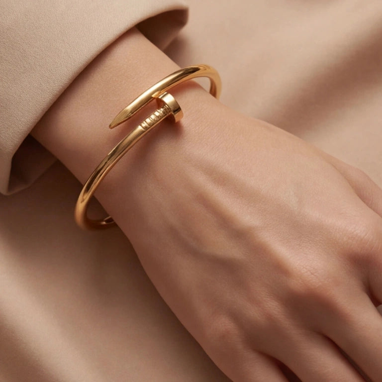 Sleek Nail Closure Bangle