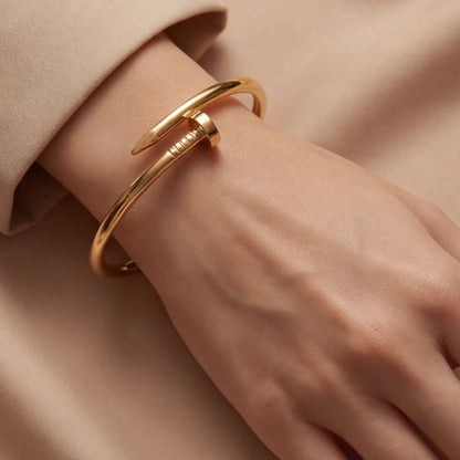 Sleek Nail Closure Bangle