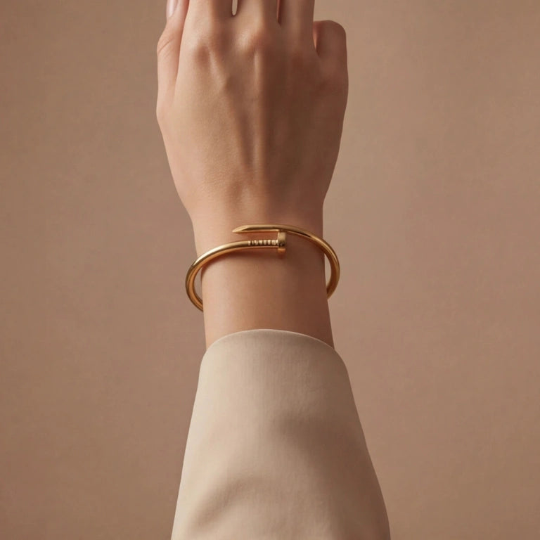 Sleek Nail Closure Bangle