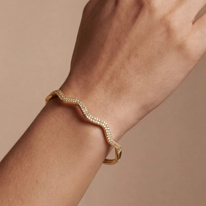 Waveform Crystal Bangle