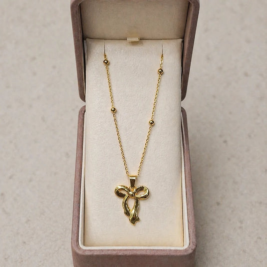 Elegant Golden Bow Pendant Necklace