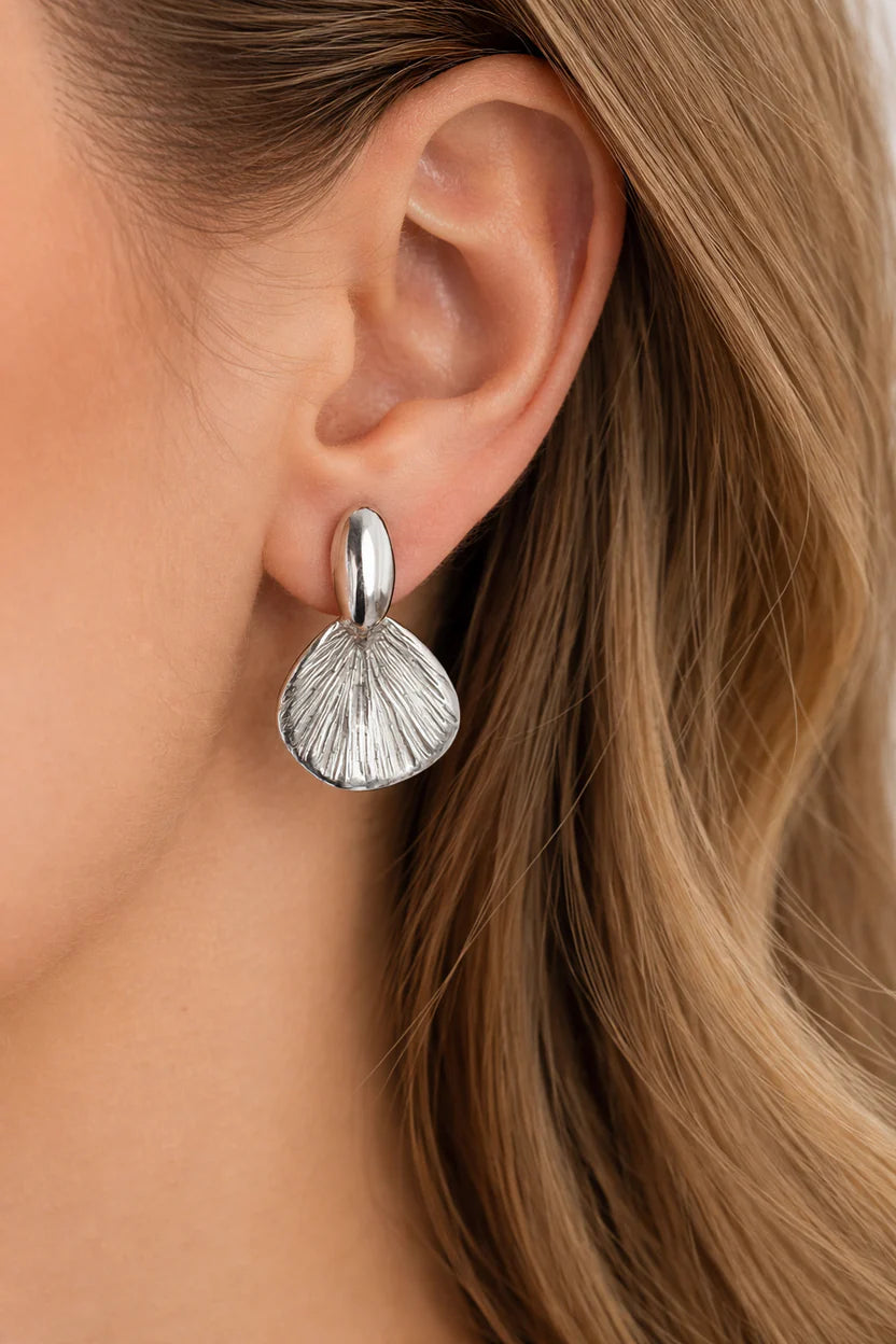 Silver Shell Fan Drops