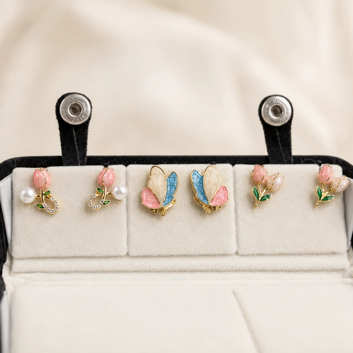 Blossom & Bows Earring Set